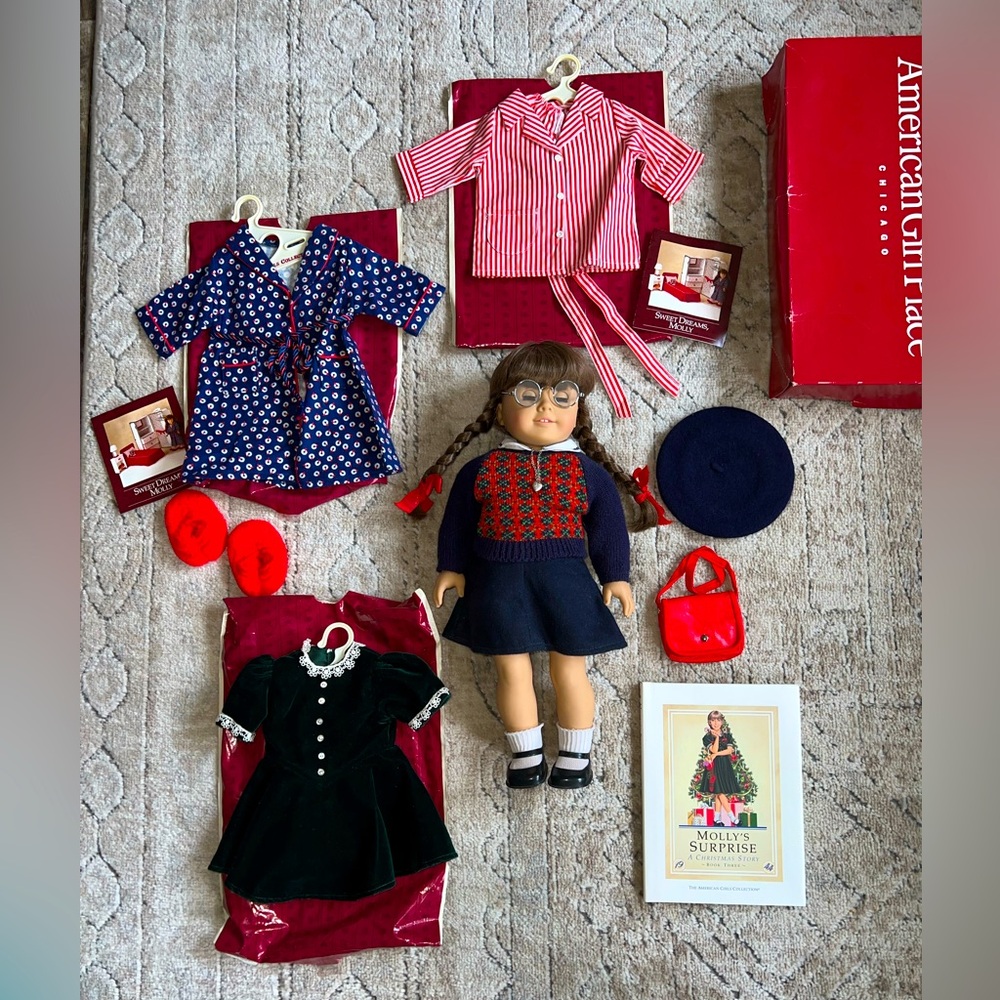Molly American Girl Doll Pleasant Company